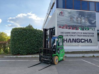 Carretilla contrapesada de 4 ruedas Hangcha XC25i