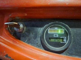 Apilador con conductor acompañante Hangcha CDD12-E
