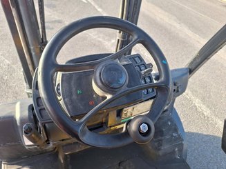 Carretilla contrapesada de 4 ruedas Hyster H4.5FTS5 - 6