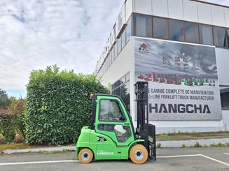 Carretilla contrapesada de 4 ruedas Hangcha XC30i