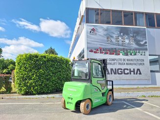 Carretilla contrapesada de 4 ruedas Hangcha XC50i-600