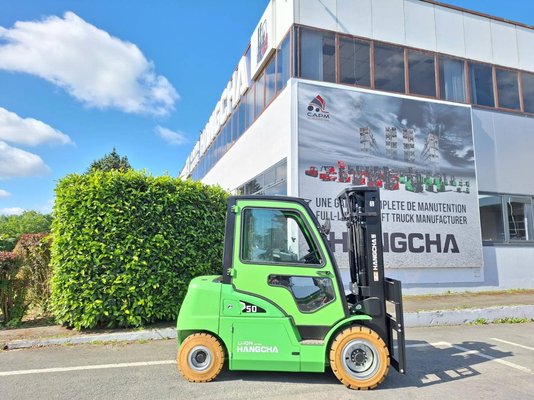 Carretilla contrapesada de 4 ruedas Hangcha XC50i-600 - 1