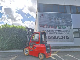 Carretilla contrapesada de 4 ruedas Hangcha AE30