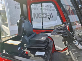 Carretilla contrapesada de 4 ruedas Hangcha AE30