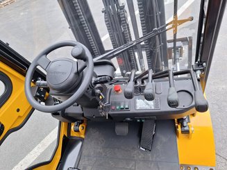 Carretilla contrapesada de 4 ruedas Hangcha XE20Ci