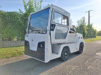 Tractor de remolque Charlatte TE225