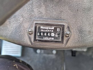 Tractor de remolque Charlatte TE225
