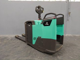Transpaleta con plataforma Mitsubishi PBF25N3R MITSUBISHI - 3