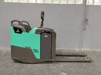 Transpaleta con plataforma Mitsubishi PBF25N3R MITSUBISHI