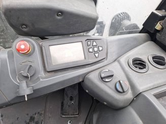 Carretilla contrapesada de 4 ruedas Caterpillar EP30N - 7