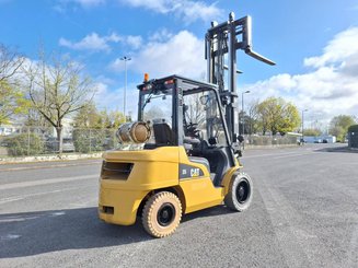 Carretilla contrapesada de 4 ruedas Caterpillar GP35 NTD - 9