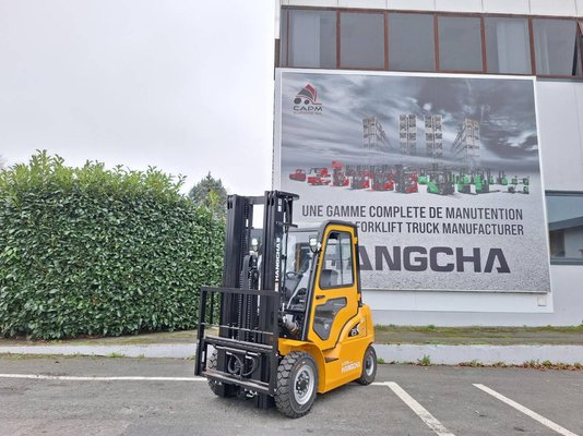 Carretilla contrapesada de 4 ruedas Hangcha XE25i (CPD25-XEY2-SI) - 1