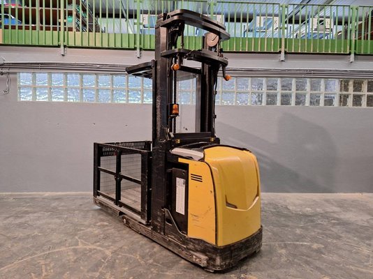 Preparadoras de pedidos con cabina de mando elevable Caterpillar NOH10N - 1