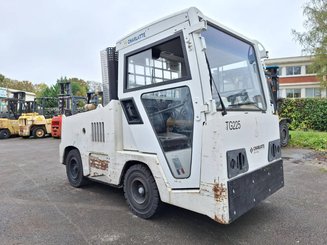 Tractor de remolque Charlatte TG225