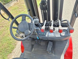 Carretilla contrapesada de 4 ruedas Hangcha XF25G