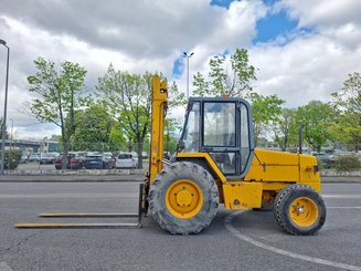 Carretilla todoterreno JCB 930-2 - 4