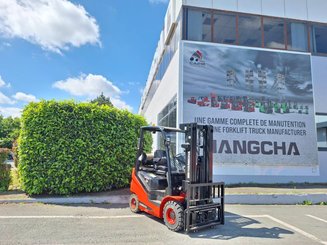 Carretilla contrapesada de 4 ruedas Hangcha XF18G-2