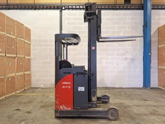 Carretilla retráctil Fenwick R14S