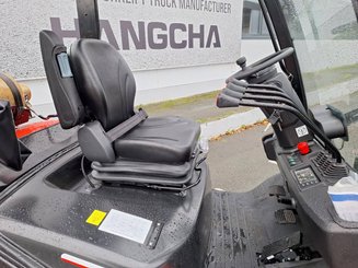 Carretilla contrapesada de 4 ruedas Hangcha XF25G-2