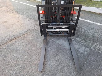 Carretilla contrapesada de 4 ruedas Hangcha XF25G-2