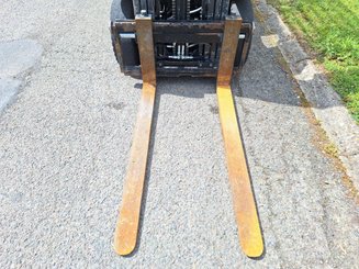 Carretilla contrapesada de 4 ruedas Caterpillar GP20CN - 8