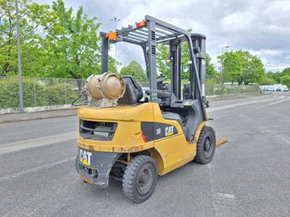 Carretilla contrapesada de 4 ruedas Caterpillar GP20NT