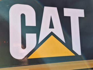 Carretilla contrapesada de 4 ruedas Caterpillar GP25NTD
