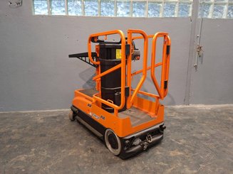 Plataforma de mástil JLG 10MSP