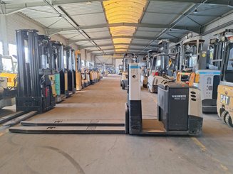 Recogepedidos de baja altura Crown GPC3055-2.0