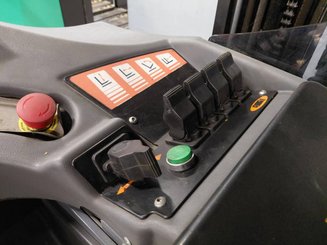 Carretilla retráctil OMG NEOS16 SE