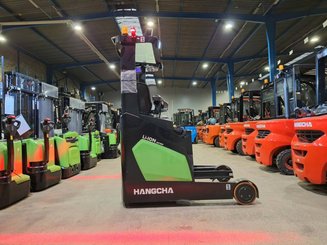 Carretilla retráctil Hangcha CQD18-XC5D-SI