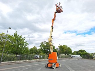 Plataforma articulada JLG E300AJP - 21