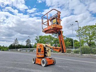 Plataforma articulada JLG E300AJP - 11