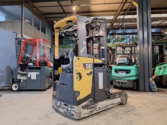 Carretilla retráctil Caterpillar NR20NH