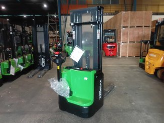 Apilador con conductor acompañante Hangcha CDD20 XT1-SI - 3