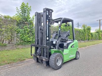 Carretilla contrapesada de 4 ruedas Hangcha XC35i