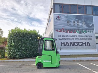Tractor de remolque Hangcha QDD80-XD3i