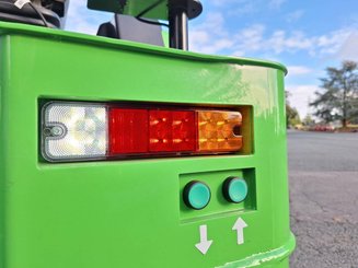 Tractor de remolque Hangcha QDD90-XD3i