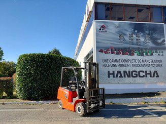 Carretilla contrapesada de 4 ruedas Hangcha AE20C - 1
