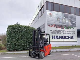 Carretilla contrapesada de 4 ruedas Hangcha AE20C