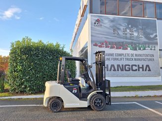 Carretilla contrapesada de 4 ruedas Hangcha XF25D