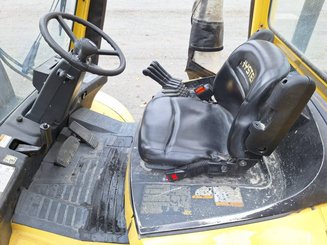 Carretilla contrapesada de 4 ruedas Hyster H4.00XM-5