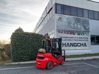 Carretilla contrapesada de 4 ruedas Hangcha XF35G-2 (CPYD35-X2H21F1)