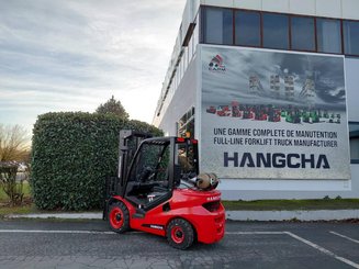 Carretilla contrapesada de 4 ruedas Hangcha XF35G-2 (CPYD35-X2H21F1)