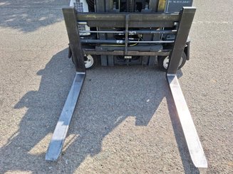 Carretilla multidireccional AMLIFT AGILIFT 25-12-49
