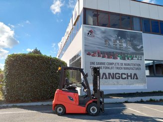 Carretilla contrapesada de 4 ruedas Hangcha AE18