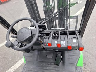 Carretilla contrapesada de 4 ruedas Hangcha AE20Ci