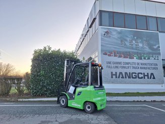 Carretilla contrapesada de 4 ruedas Hangcha AE20Ci