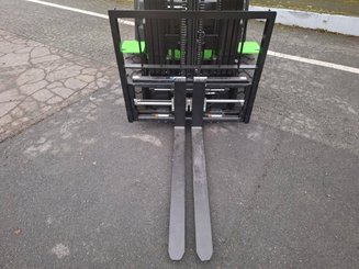 Carretilla contrapesada de 4 ruedas Hangcha AE25-I