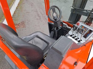 Carretilla multidireccional AMLIFT AGILIFT 25-12-49